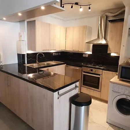 Homestay Chambre Privee Dans Appartement Proche Metro