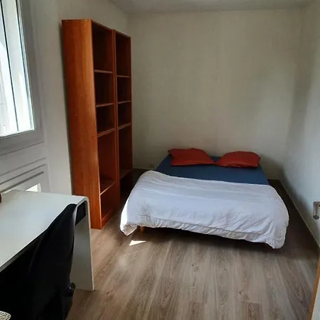 Chambre Privee Dans Appartement Proche Metro *
